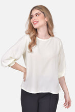 Cargar imagen en el visor de la galería, Blusa Berta Crudo Oscuro