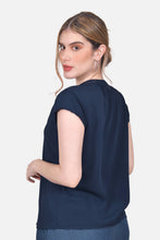 Cargar imagen en el visor de la galería, Blusa Gretta Azul Navy