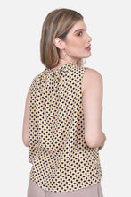 Cargar imagen en el visor de la galería, Blusa Maite Mostaza