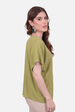 Cargar imagen en el visor de la galería, Blusa Londres Verde Manzana