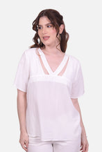 Cargar imagen en el visor de la galería, Blusa Zaida Crudo