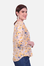 Cargar imagen en el visor de la galería, Blusa Murano Mostaza