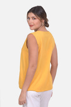 Cargar imagen en el visor de la galería, Blusa Oporto Mostaza