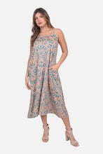 Cargar imagen en el visor de la galería, Vestido Herly Habano