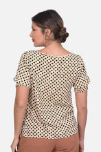 Cargar imagen en el visor de la galería, Blusa Emiratos Mostaza