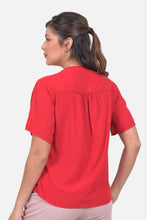 Cargar imagen en el visor de la galería, Blusa Flor Roja