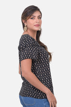 Cargar imagen en el visor de la galería, Blusa Monza Negra
