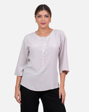Cargar imagen en el visor de la galería, Blusa Casandra Arena