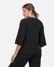 Cargar imagen en el visor de la galería, Blusa Casandra Negra