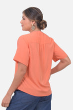 Cargar imagen en el visor de la galería, Blusa Dakota Coral