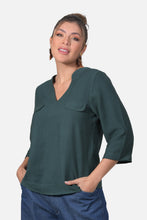Cargar imagen en el visor de la galería, Blusa Alma Esmeralda