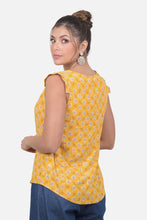 Cargar imagen en el visor de la galería, Blusa Belisa Mostaza