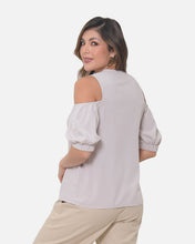 Cargar imagen en el visor de la galería, Blusa Lyon Arena