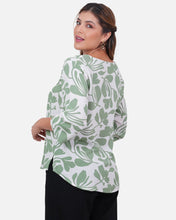 Cargar imagen en el visor de la galería, Blusa Yuliana Verde