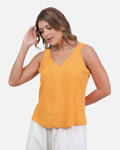 Cargar imagen en el visor de la galería, Blusa Nigeria Mostaza