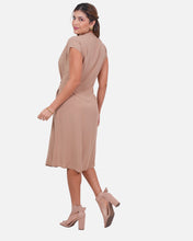 Cargar imagen en el visor de la galería, Vestido Adela Camel
