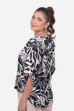 Cargar imagen en el visor de la galería, Blusa Gabriela Negra