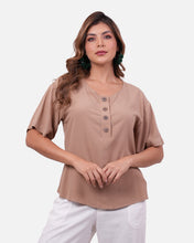 Cargar imagen en el visor de la galería, Blusa Adara Camel