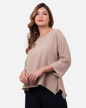 Cargar imagen en el visor de la galería, Blusa Lena Camel