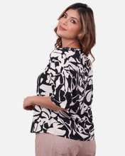 Cargar imagen en el visor de la galería, Blusa Lagos Negra