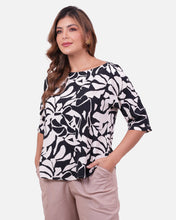 Cargar imagen en el visor de la galería, Blusa Lagos Negra