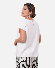 Cargar imagen en el visor de la galería, Blusa Eleonora Crudo