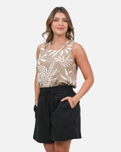 Cargar imagen en el visor de la galería, Blusa Darak Kaki
