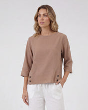 Cargar imagen en el visor de la galería, Blusa Dalia Camel