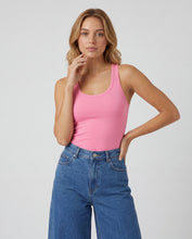 Cargar imagen en el visor de la galería, Basica Mujer Sky Palo De Rosa