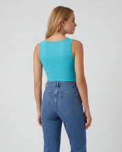 Cargar imagen en el visor de la galería, Basica Mujer Naranja Esmeralda