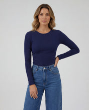 Cargar imagen en el visor de la galería, Basica Mujer Banana Azul Navy