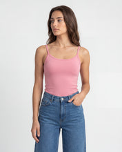 Cargar imagen en el visor de la galería, Basica Mujer Magenta Palo De Rosa
