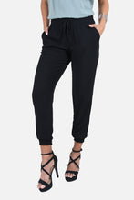 Cargar imagen en el visor de la galería, Pantalon Landero Negro
