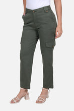 Cargar imagen en el visor de la galería, Pantalon Maldivas Verde Militar