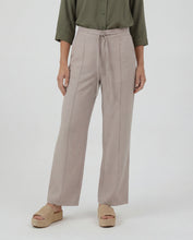 Cargar imagen en el visor de la galería, Pantalon Hannibal Arena Claro