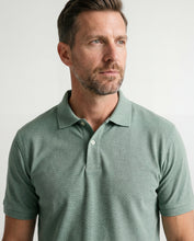 Cargar imagen en el visor de la galería, Polo Hombre Verde Jaspe