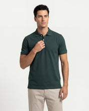 Cargar imagen en el visor de la galería, Polo Hombre Verde Pino