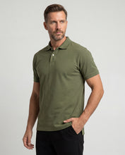 Cargar imagen en el visor de la galería, Polo Hombre Verde Militar