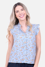 Cargar imagen en el visor de la galería, Blusa Genova Azul Claro