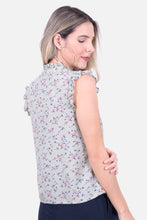 Cargar imagen en el visor de la galería, Blusa Genova Oliva