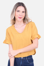 Cargar imagen en el visor de la galería, Blusa Milena Mostaza