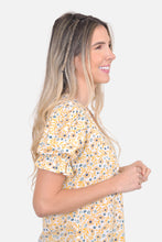 Cargar imagen en el visor de la galería, Blusa Estefania Amarilla