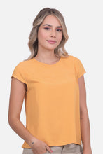 Cargar imagen en el visor de la galería, Blusa Tania Mostaza