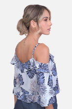 Cargar imagen en el visor de la galería, Blusa Ivy Azul Claro