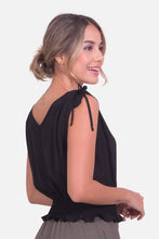 Cargar imagen en el visor de la galería, Blusa Timbu Negra