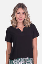 Cargar imagen en el visor de la galería, Blusa Barein Negra