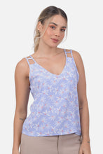 Cargar imagen en el visor de la galería, Blusa Ursula Azul Claro