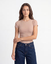 Cargar imagen en el visor de la galería, Bßsica Rib Moana - Camel