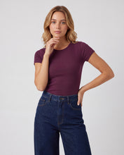 Cargar imagen en el visor de la galería, Blusa Moana Vino