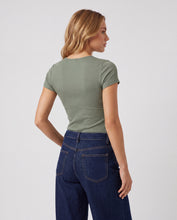 Cargar imagen en el visor de la galería, Blusa Moana Verde Pistacho